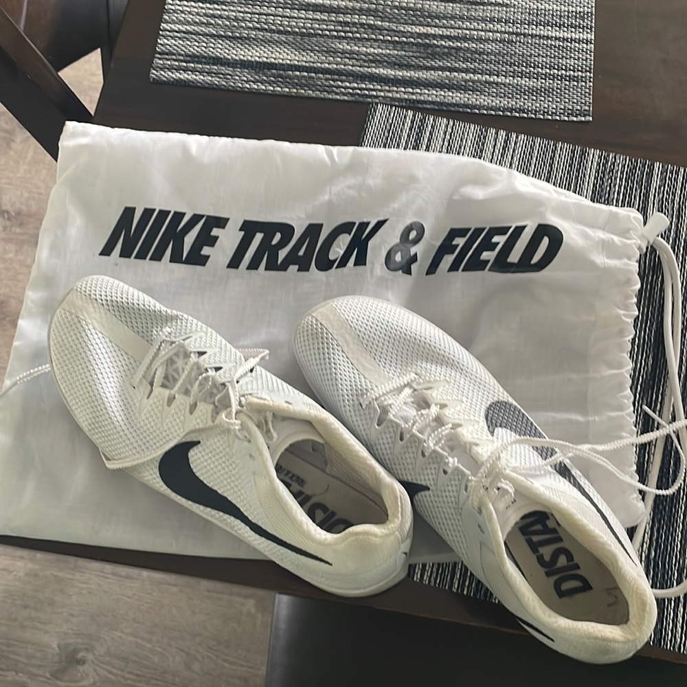 Nike mens 8.5 track field shoes